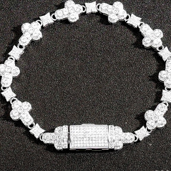 Iced out White Gold Cross Sugar Chain With 10mm Full Drill Cuban Chain Bracelet - Picture 1 of 10